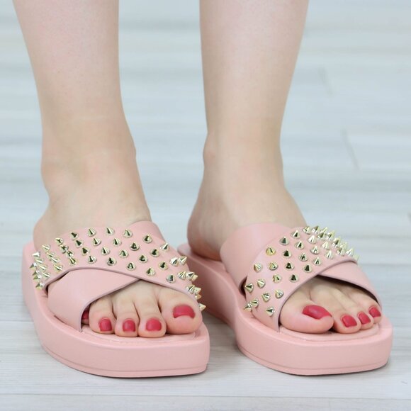 Pink Flat Sliders Sandals Slip On Faux Leather Gold Metal Stud Cross Over - Picture 13 of 14